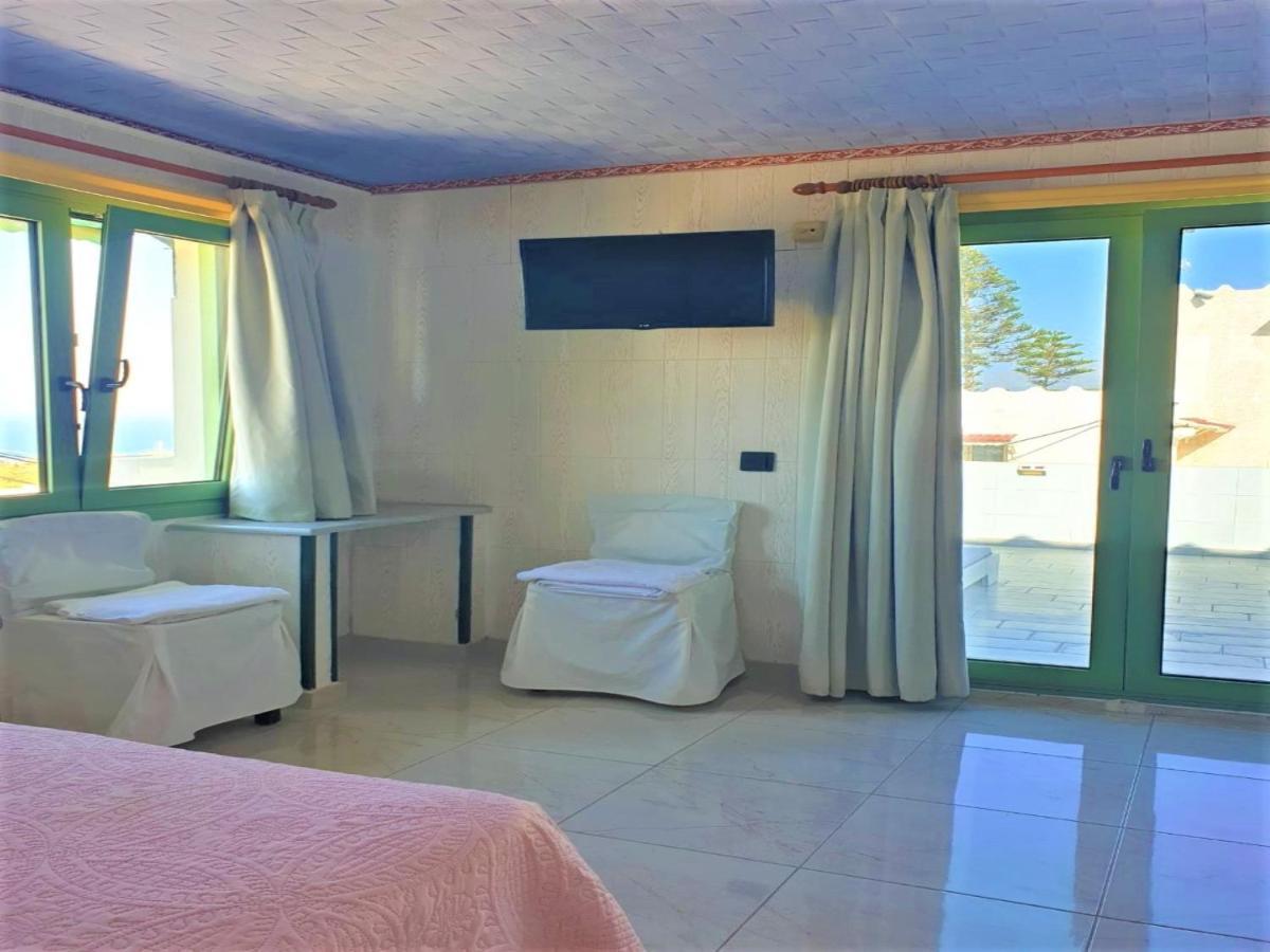 Private Apartment Sea View Hersonissos  Esterno foto